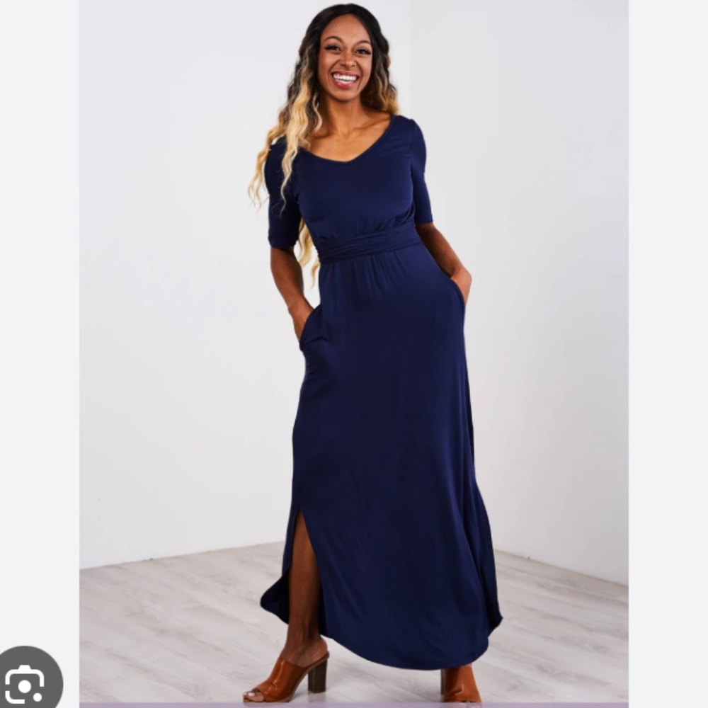 2 Latched Mama Starlet Dresses